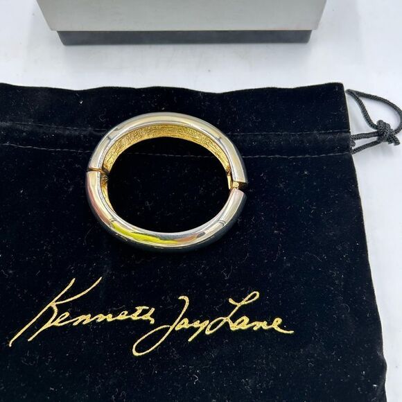 Women’s Kenneth J Lane heavy cuff bracelet - Picture 4 of 6